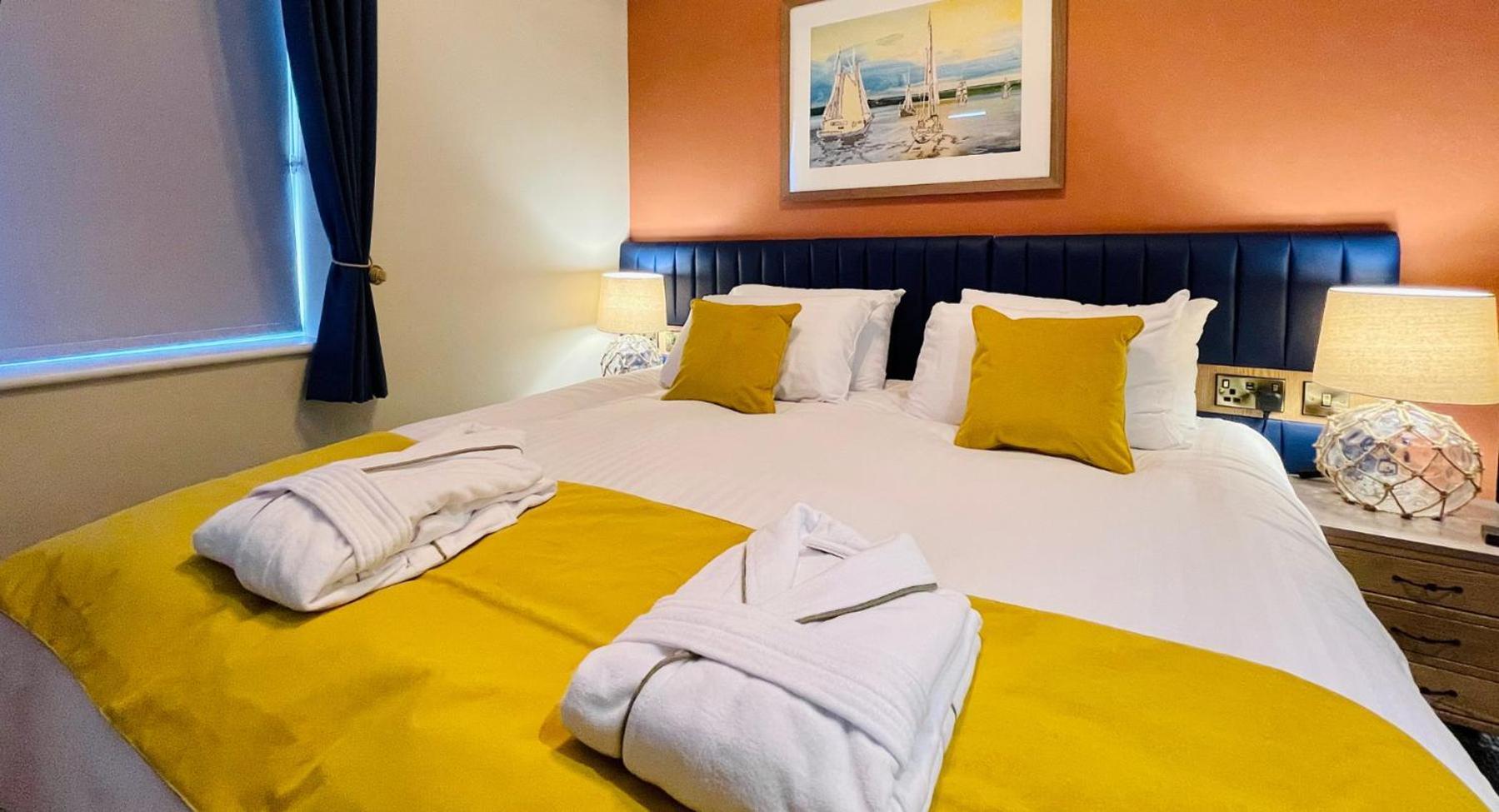 Rooms At Haslar Marina Gosport Zimmer foto